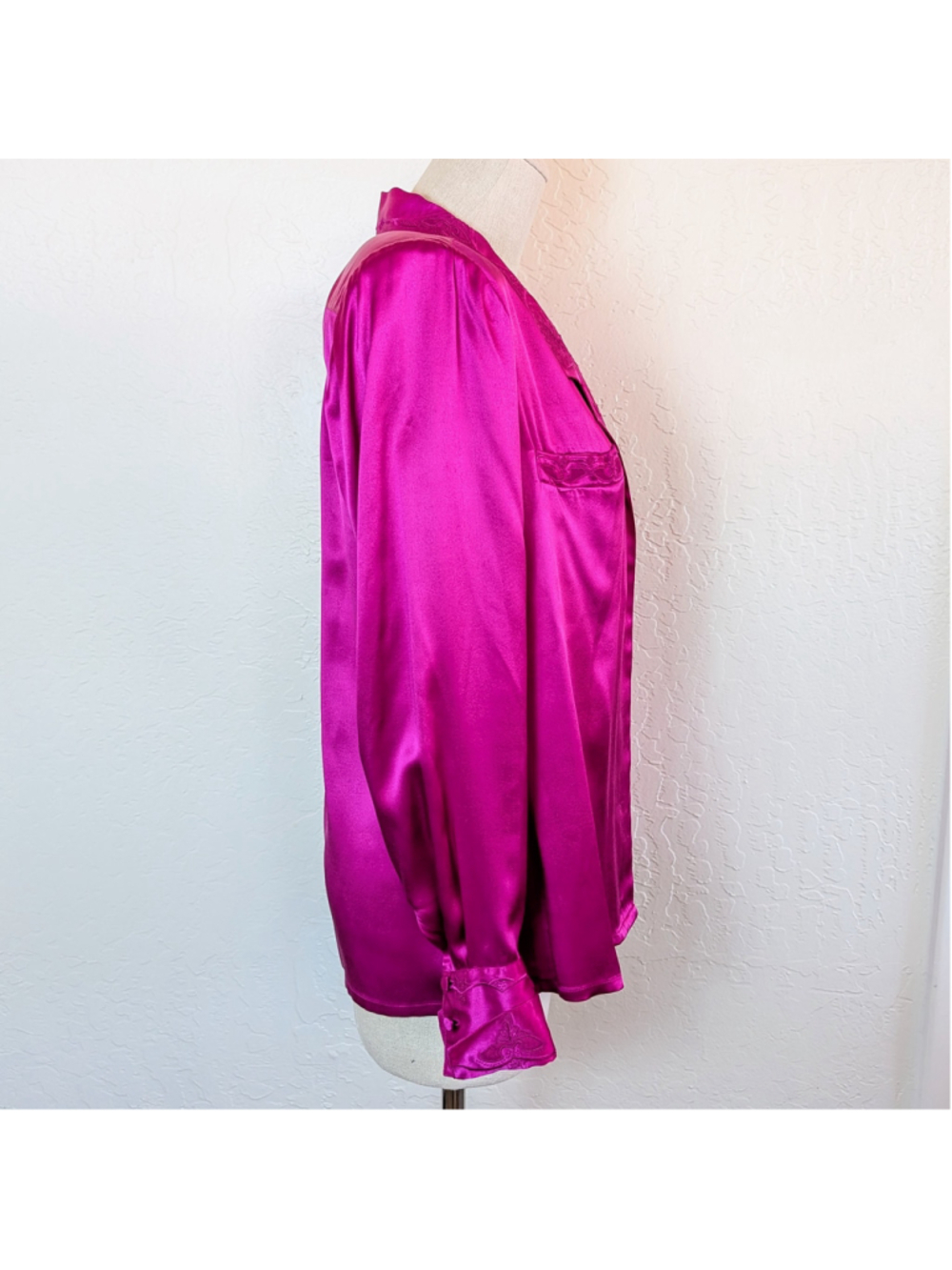 Vintage 100% Silk Fuchsia Western Blouse Size 8 Embroidered Hidden Placket Glam - Picture 11 of 16